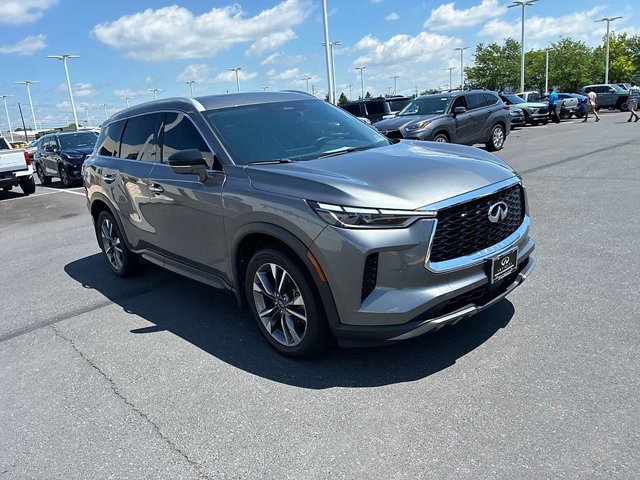 Used 2022 INFINITI QX60 Luxe w/ Cargo Package AWD/4WD image 2