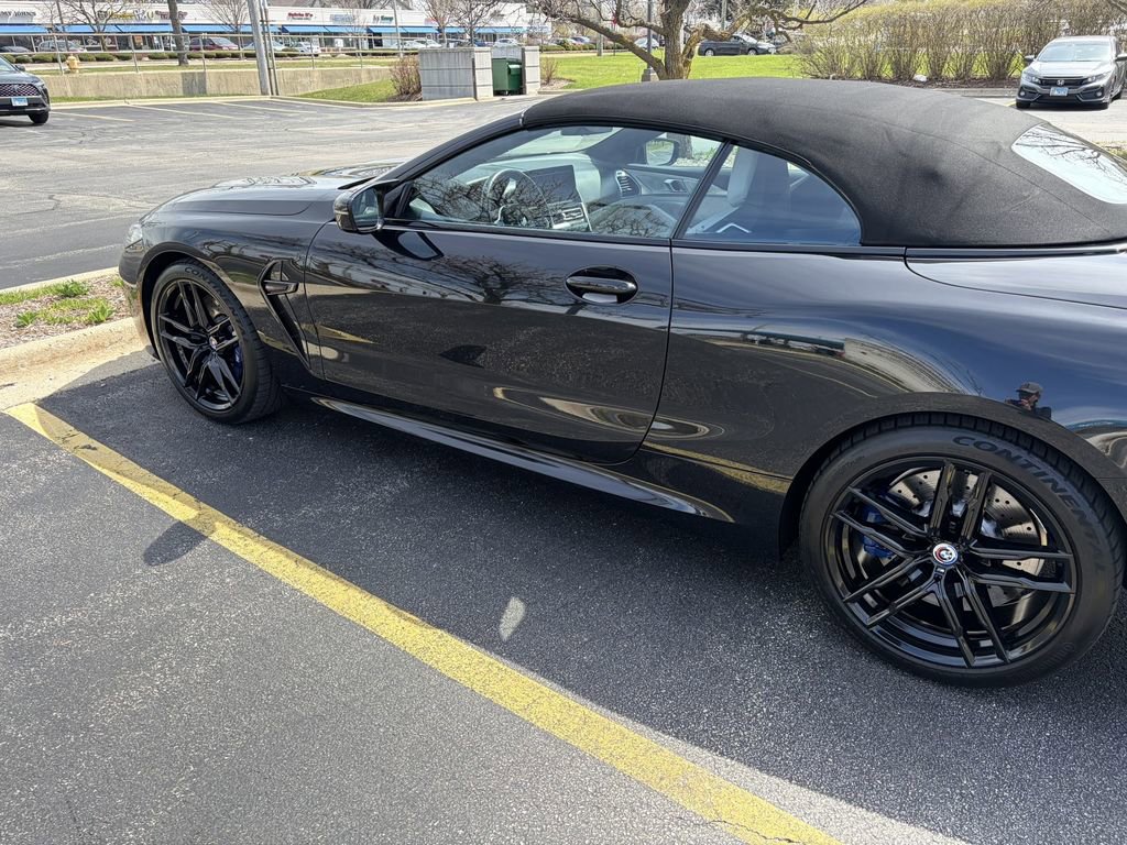 Used 2023 BMW M8 Competition w/ M Carbon Exterior Package AWD/4WD image 11