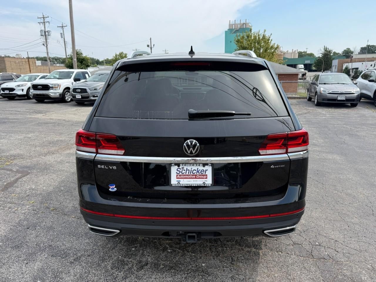 Used 2023 Volkswagen Atlas SEL AWD/4WD image 8