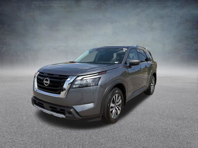 Used 2025 Nissan Pathfinder SL w/ Cargo Package image 14