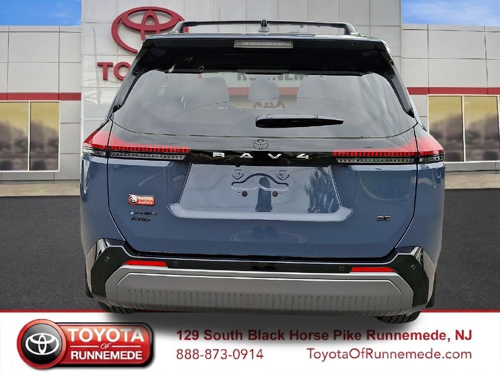 Certified 2026 Toyota RAV4 SE AWD/4WD image 5