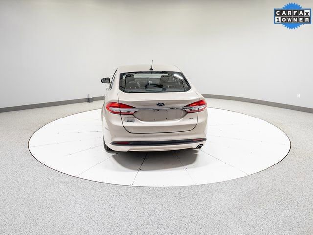 Used 2017 Ford Fusion Energi SE FWD image 31