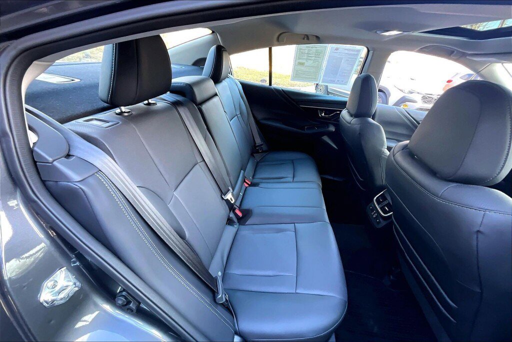 Used 2025 Subaru Legacy Limited AWD/4WD image 16
