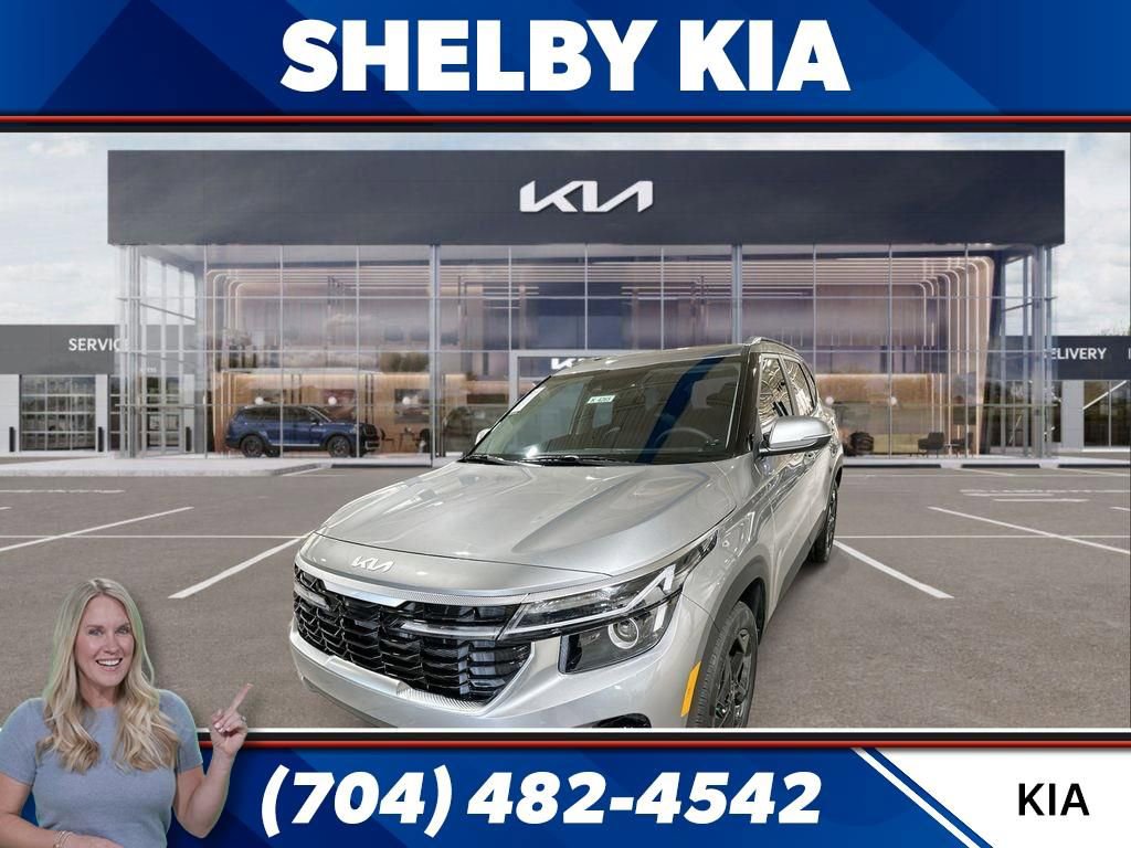 New 2026 Kia Seltos EX w/ EX Sunroof Package