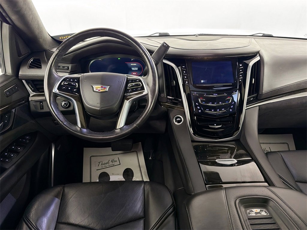 Used 2020 Cadillac Escalade Platinum image 23