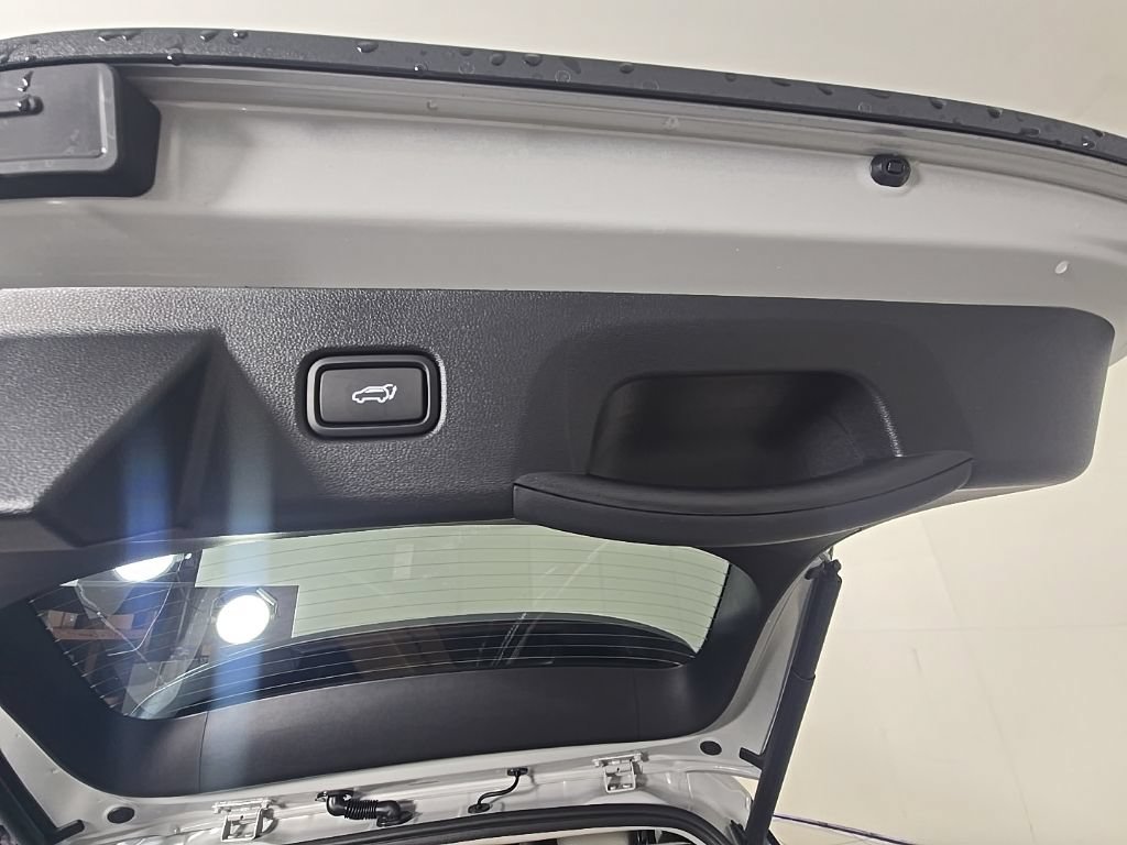 New 2026 Hyundai Tucson SEL FWD image 37