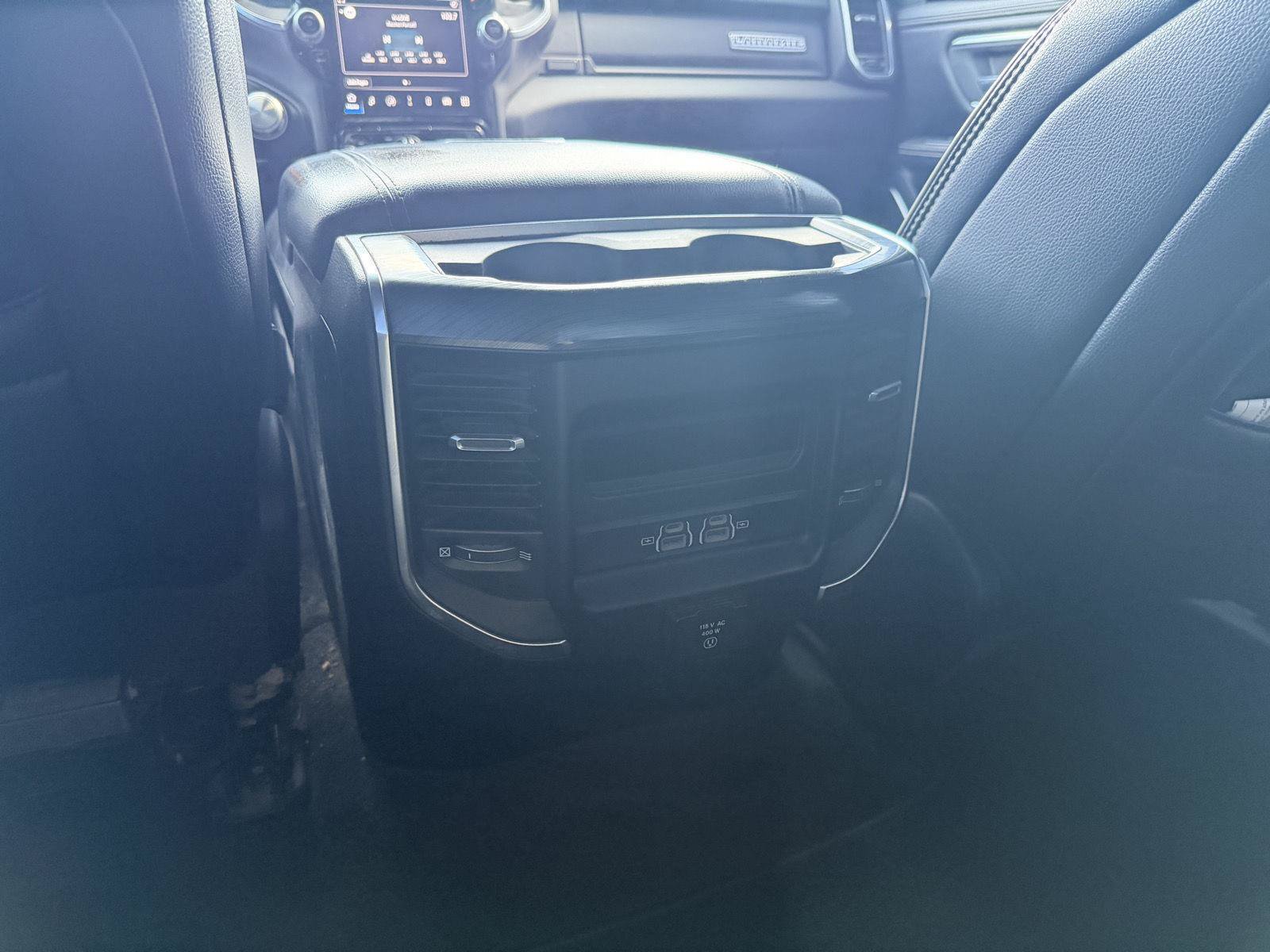 Used 2023 RAM 1500 Laramie AWD/4WD image 9