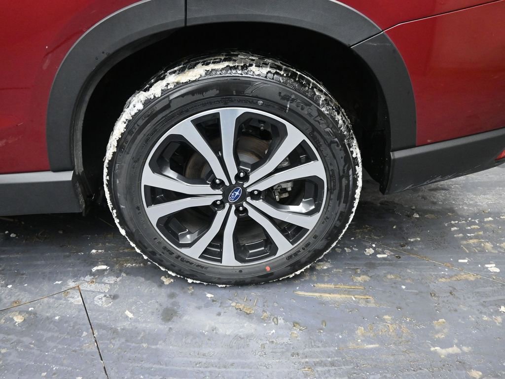 Used 2024 Subaru Forester Limited image 15