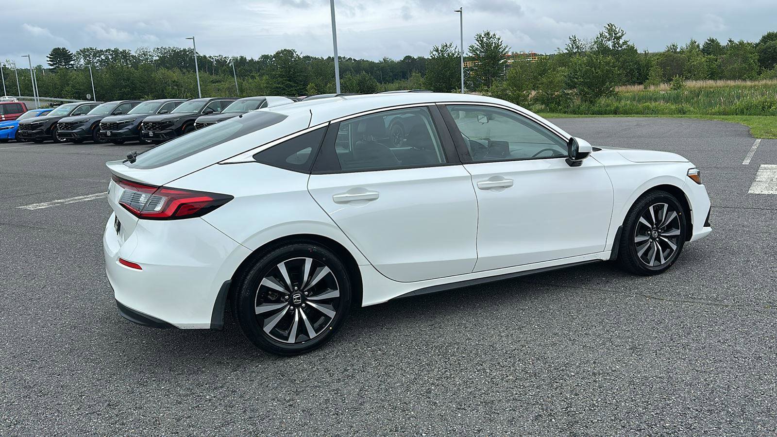 Used 2023 Honda Civic EX-L image 5