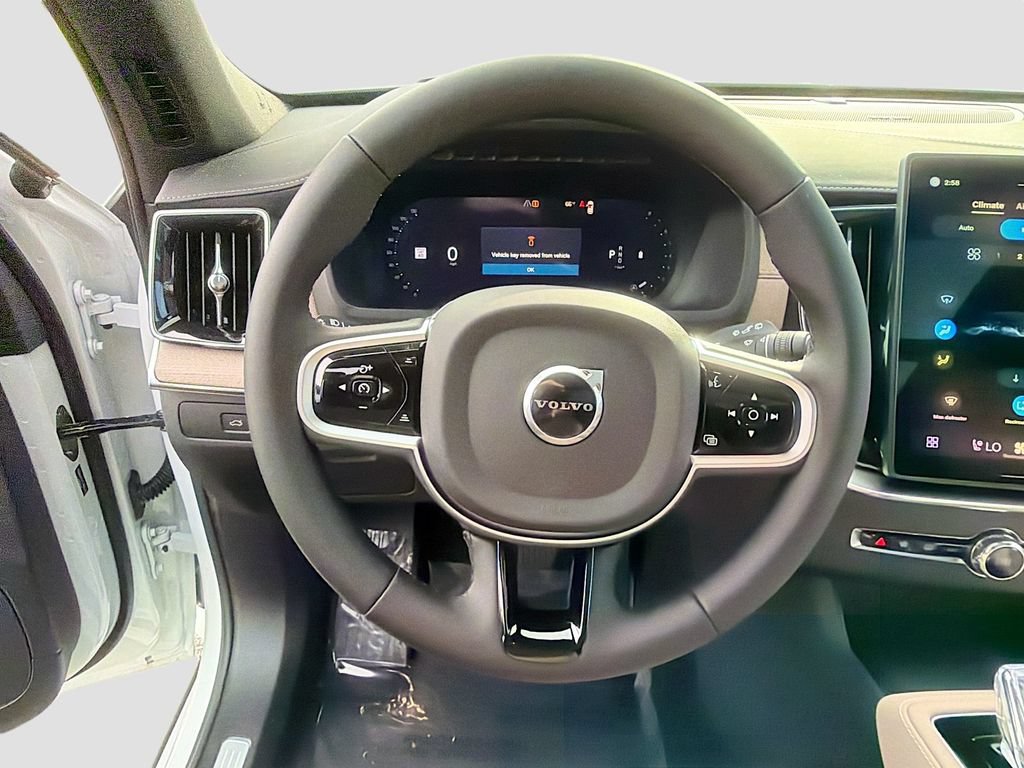 New 2026 Volvo XC90 B6 Ultra w/ Protection Package AWD/4WD image 11
