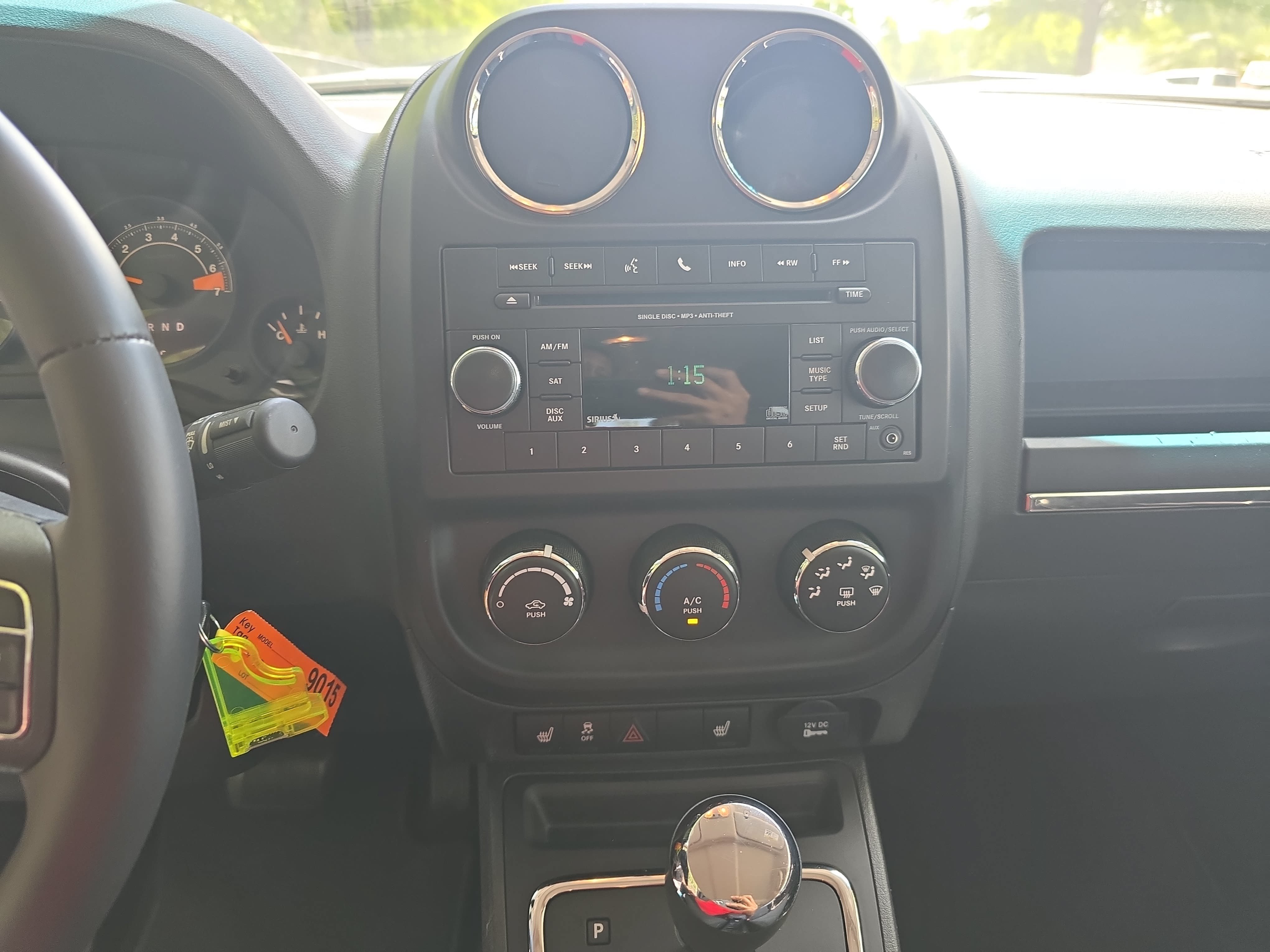 Used 2015 Jeep Patriot Latitude FWD image 22