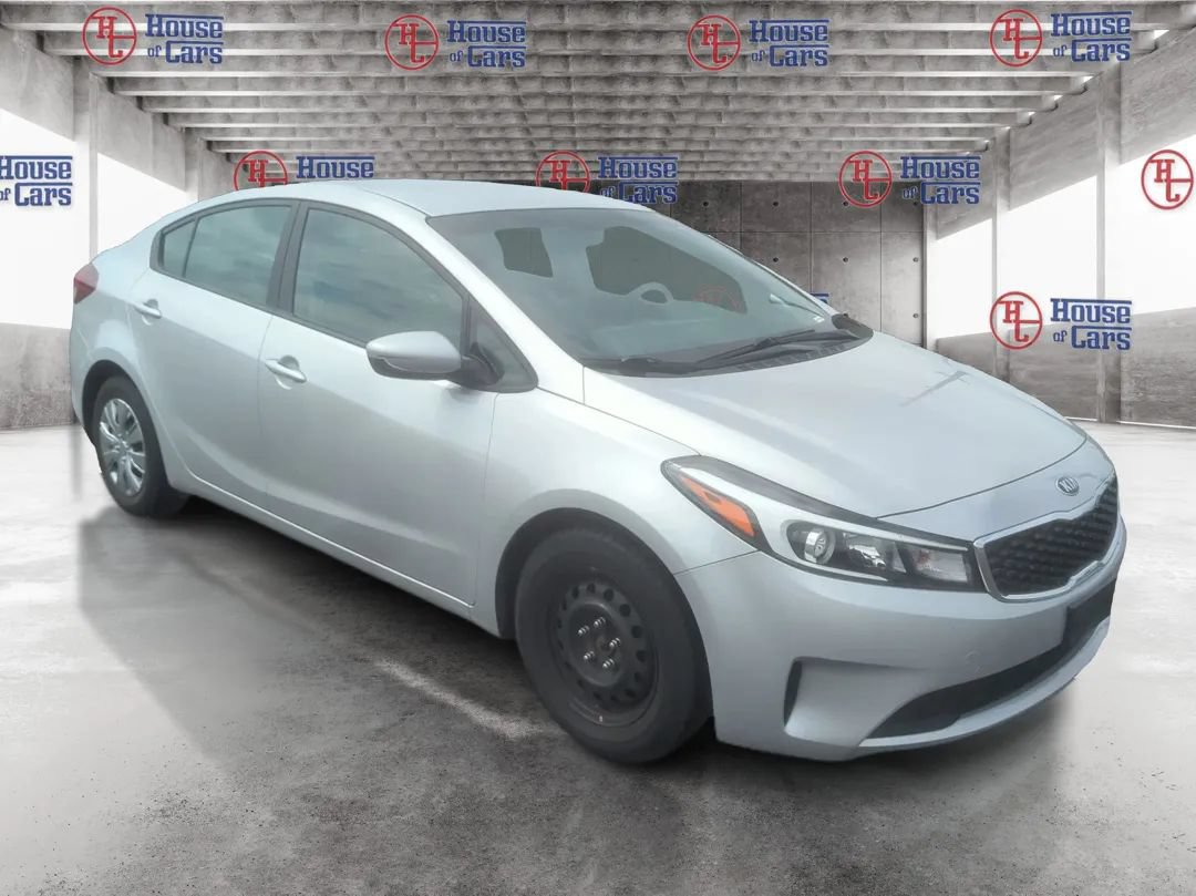 Used 2017 Kia Forte LX w/ LX Popular Package FWD image 3