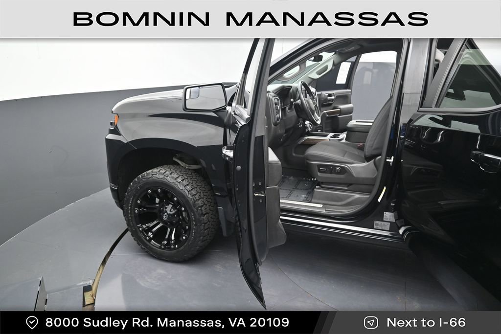 Used 2020 Chevrolet Silverado 1500 RST AWD/4WD image 13