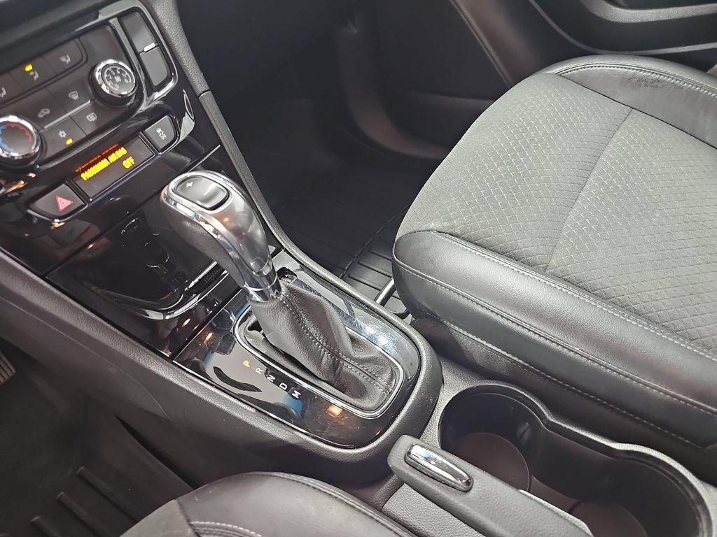 Used 2017 Buick Encore Preferred AWD/4WD image 29