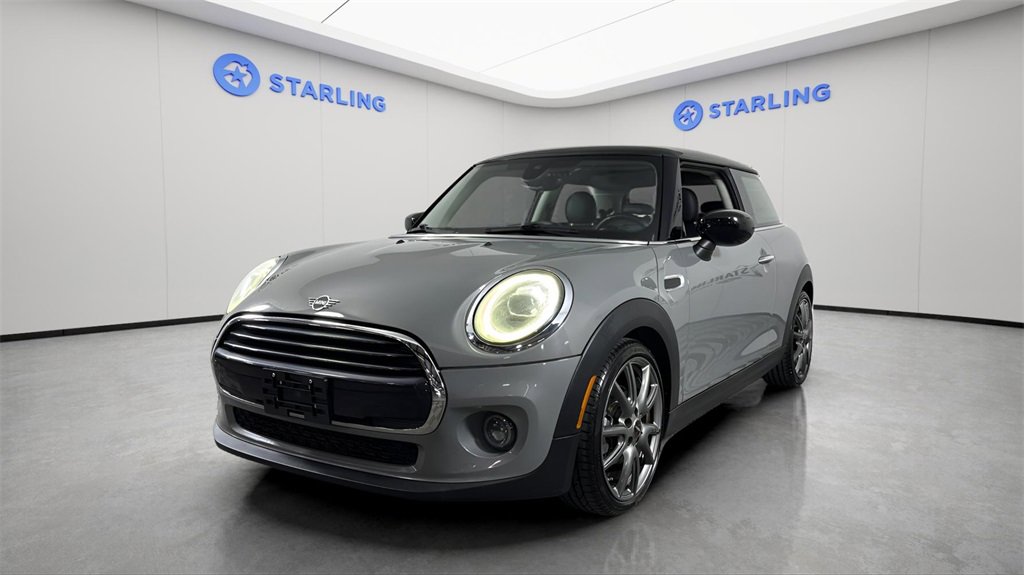 Used 2020 MINI Cooper 2-Door Hardtop image 16