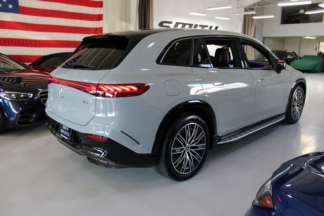 Used 2024 Mercedes-Benz EQS 450+ 4MATIC SUV w/ AMG Line Exterior Package image 45