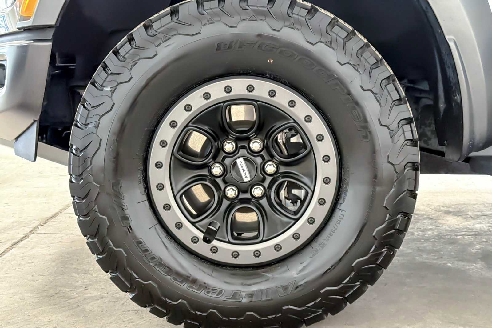 Used 2023 Ford F150 Raptor w/ Raptor Carbon Fiber Package image 25