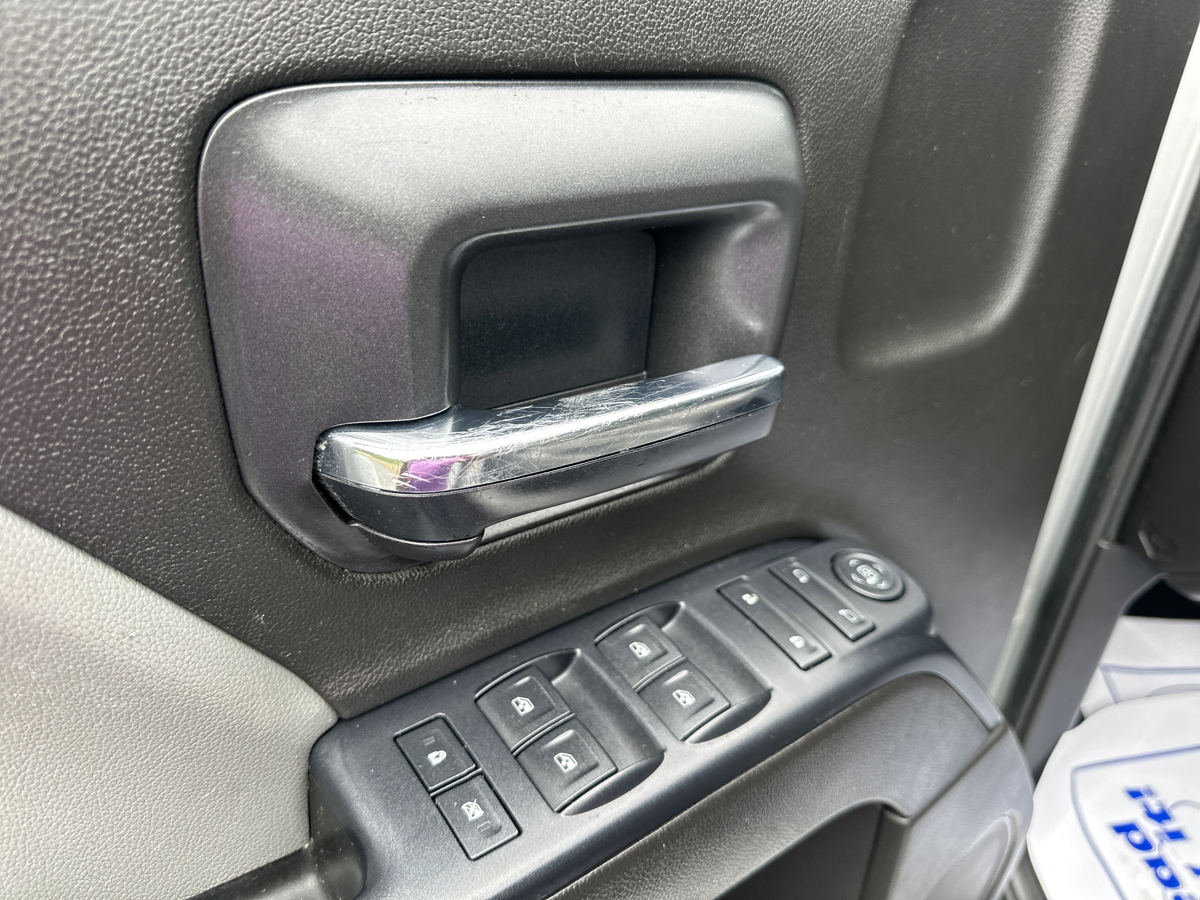 Used 2016 Chevrolet Silverado 1500 Custom w/ Trailering Package AWD/4WD image 9