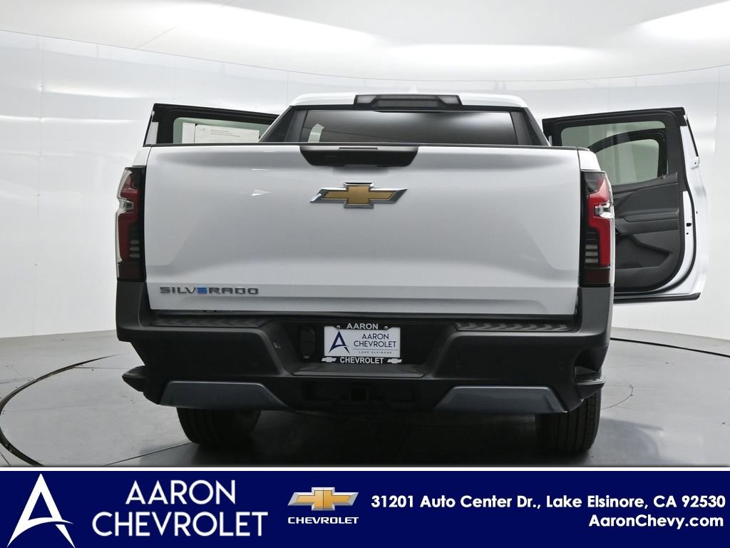New 2026 Chevrolet Silverado EV LT image 40