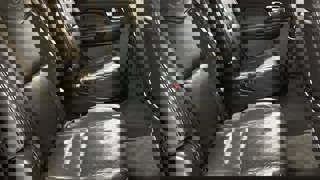 Used 2014 Cadillac Escalade ESV Platinum image 34