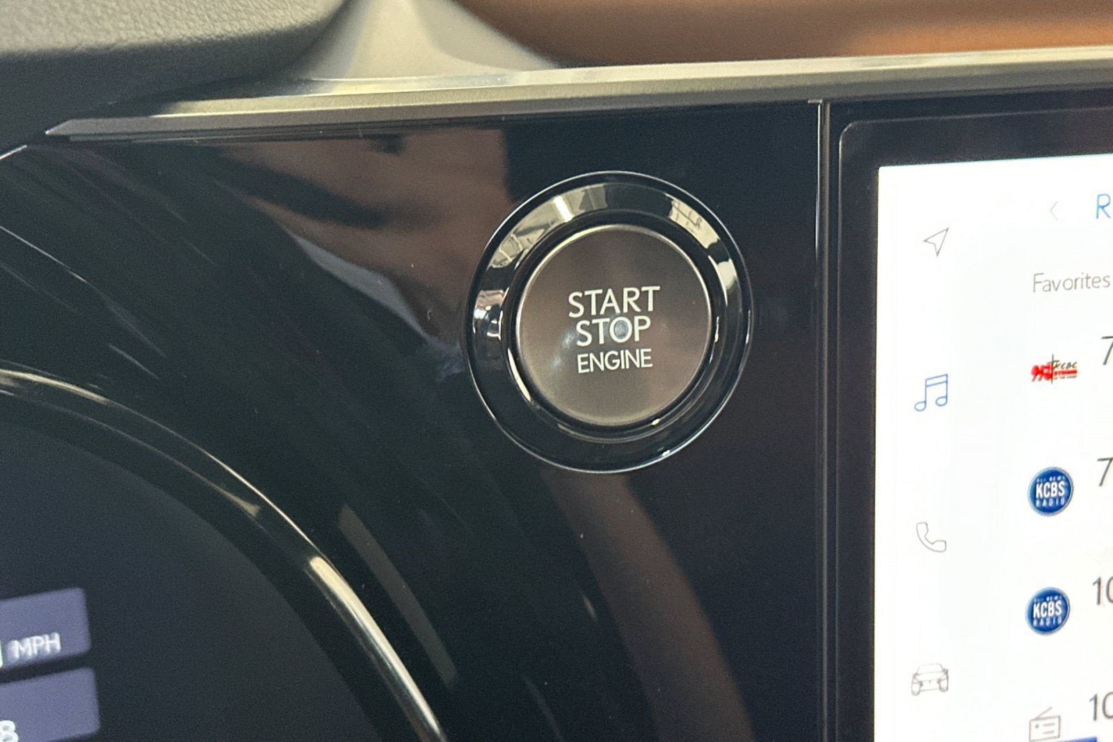 New 2026 Lexus RX 350 AWD image 15