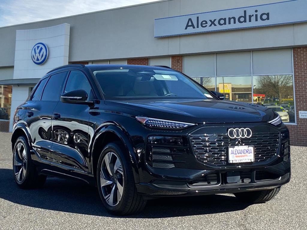 Used 2025 Audi Q6 e-tron Premium Plus