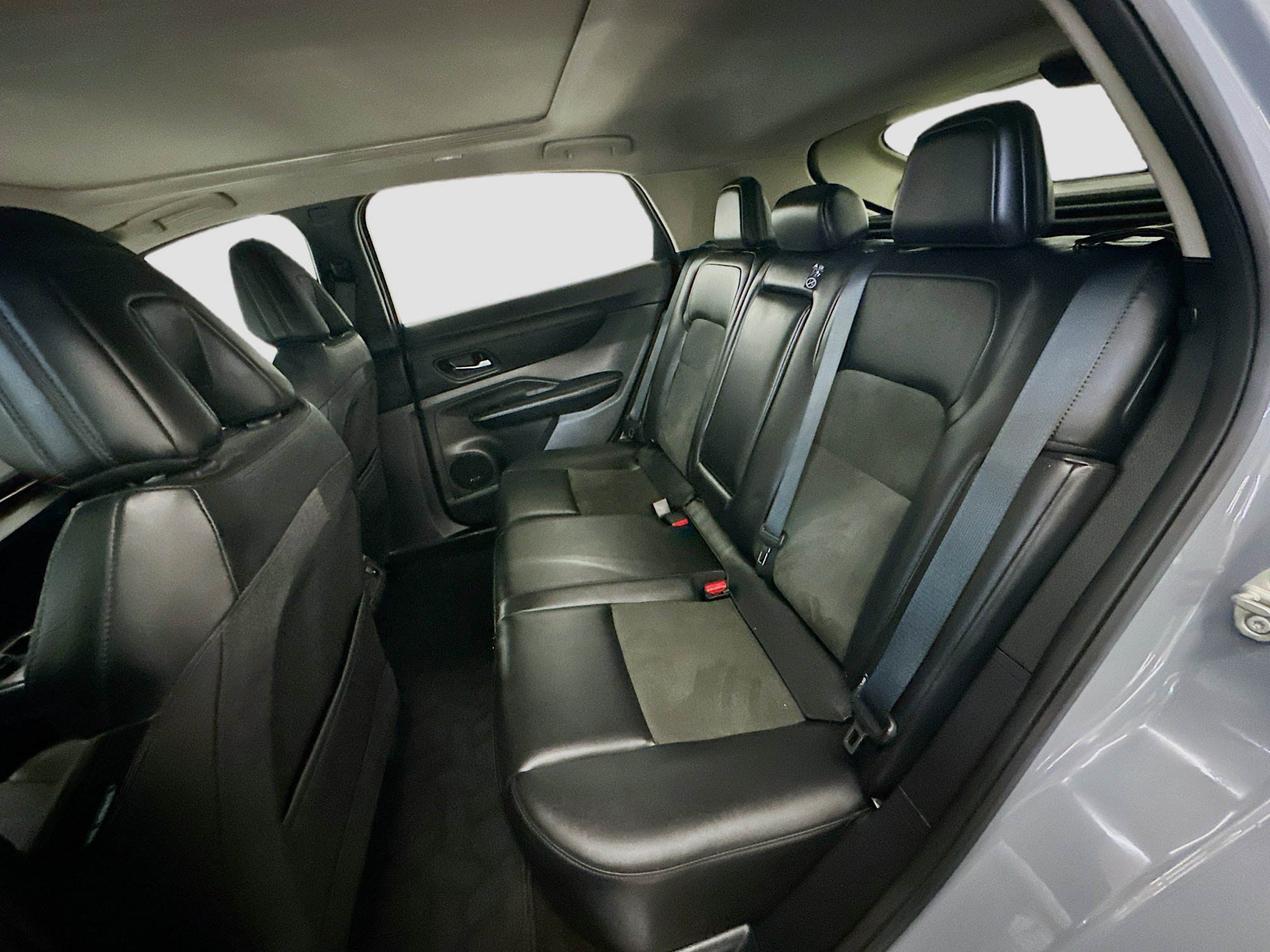 Used 2024 Nissan Ariya AWD image 30