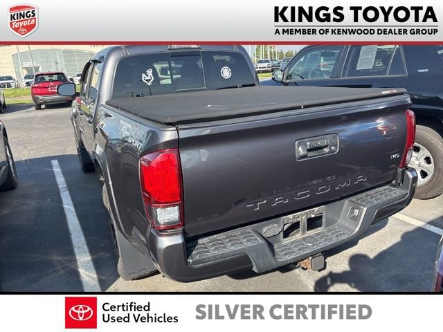 Used 2018 Toyota Tacoma TRD Sport AWD/4WD image 5