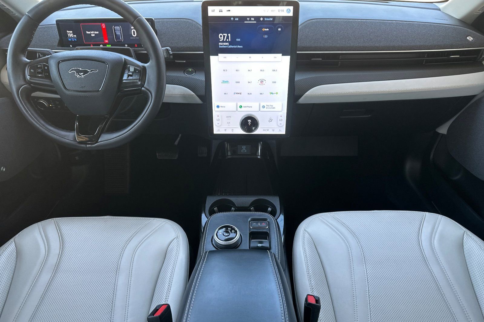 Used 2021 Ford Mustang Mach-E Premium image 13