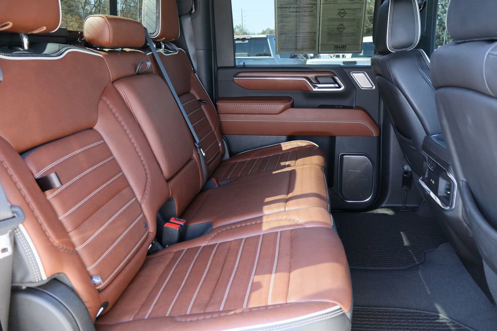 Used 2024 GMC Sierra 2500 Denali Ultimate image 30
