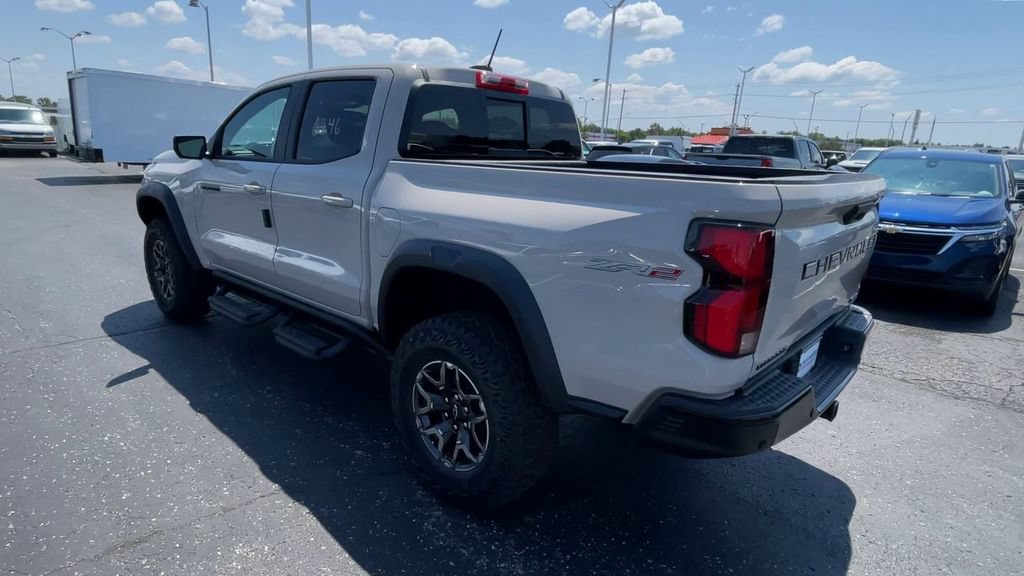 New 2026 Chevrolet Colorado ZR2 w/ Technology Package AWD/4WD image 8