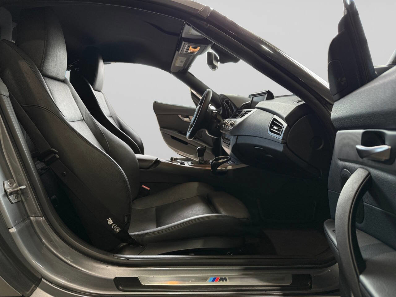 Used 2013 BMW Z4 sDrive35i w/ M Sport Pkg image 17