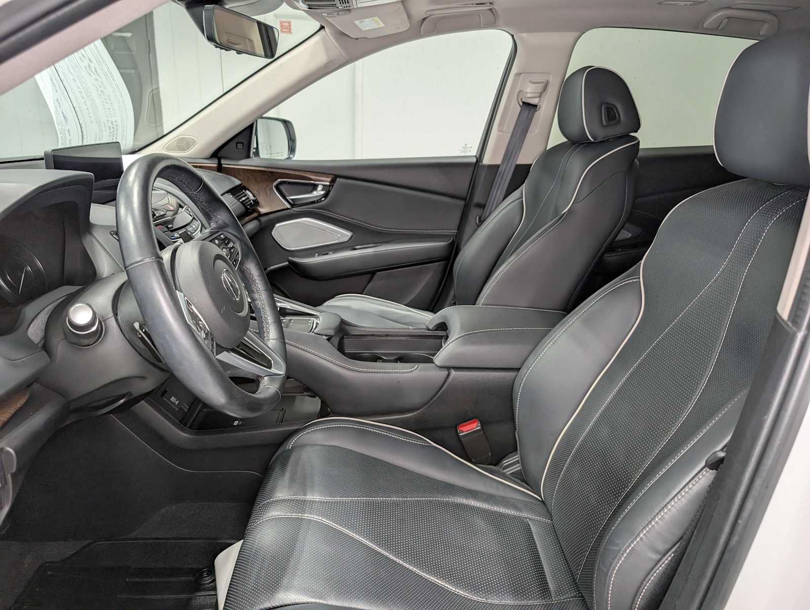 Certified 2024 Acura RDX w/ Advance Package AWD/4WD image 3