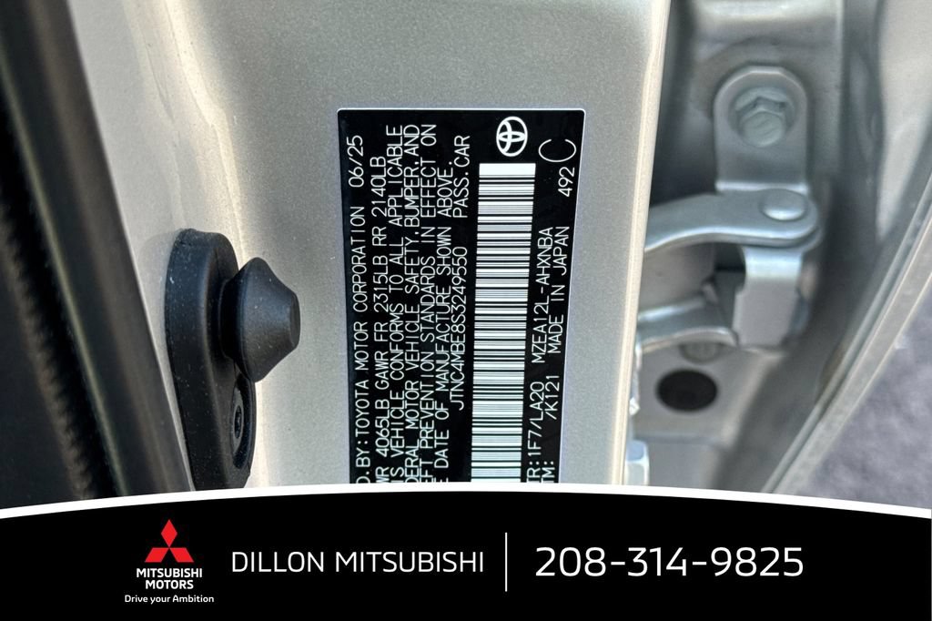 Used 2025 Toyota Corolla XSE FWD image 28