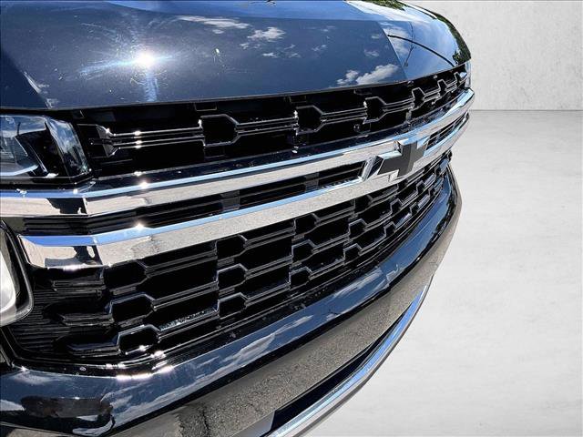 Used 2023 Chevrolet Suburban LS RWD image 29