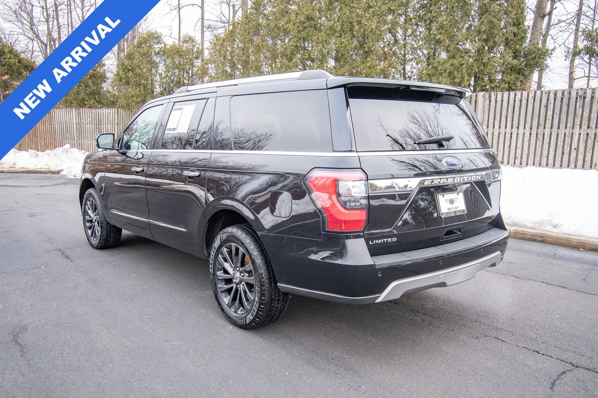 Used 2020 Ford Expedition Max Limited w/ Equipment Group 301A image 4