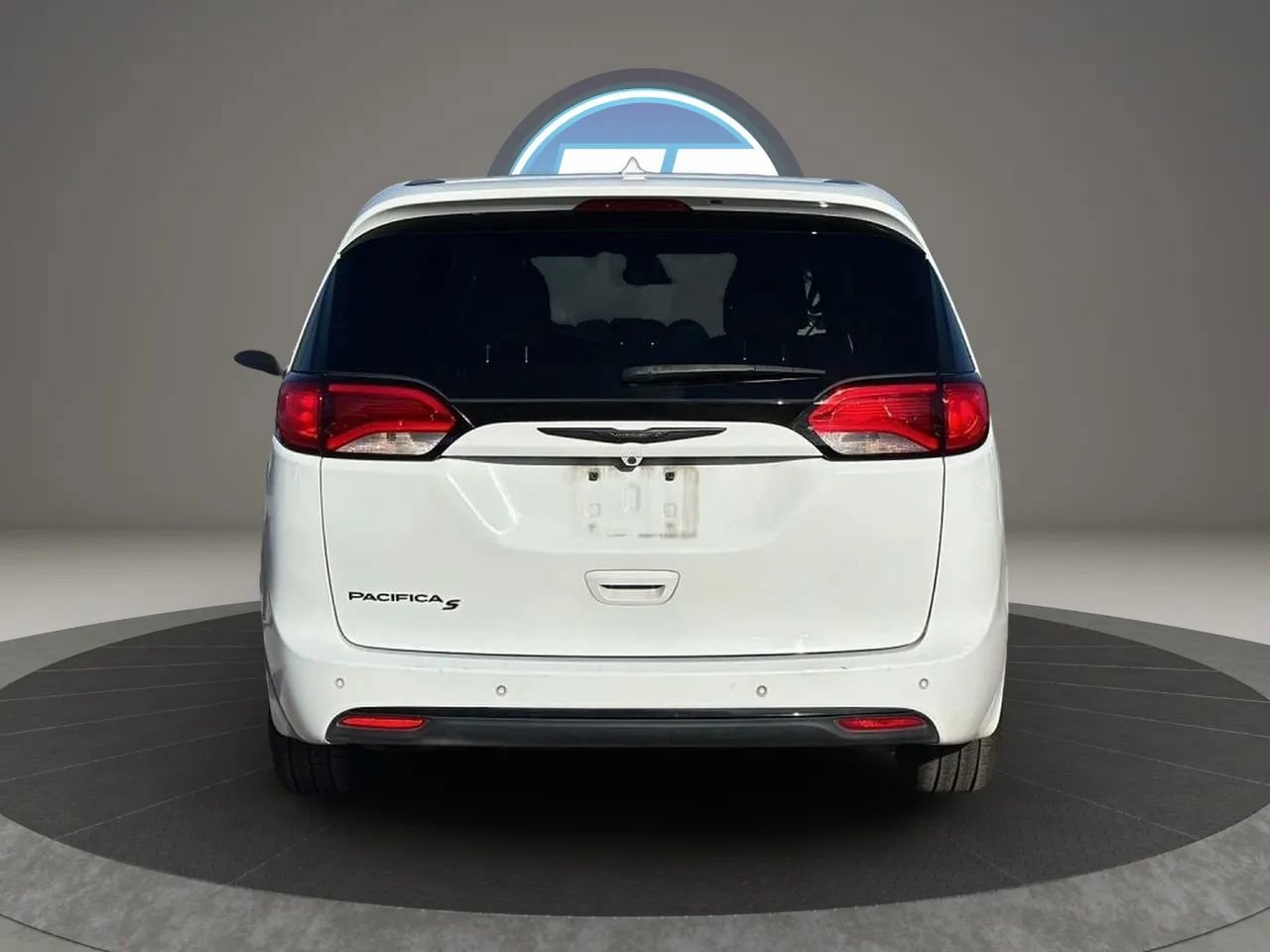 Used 2020 Chrysler Pacifica Touring w/ S Appearance Package FWD image 8