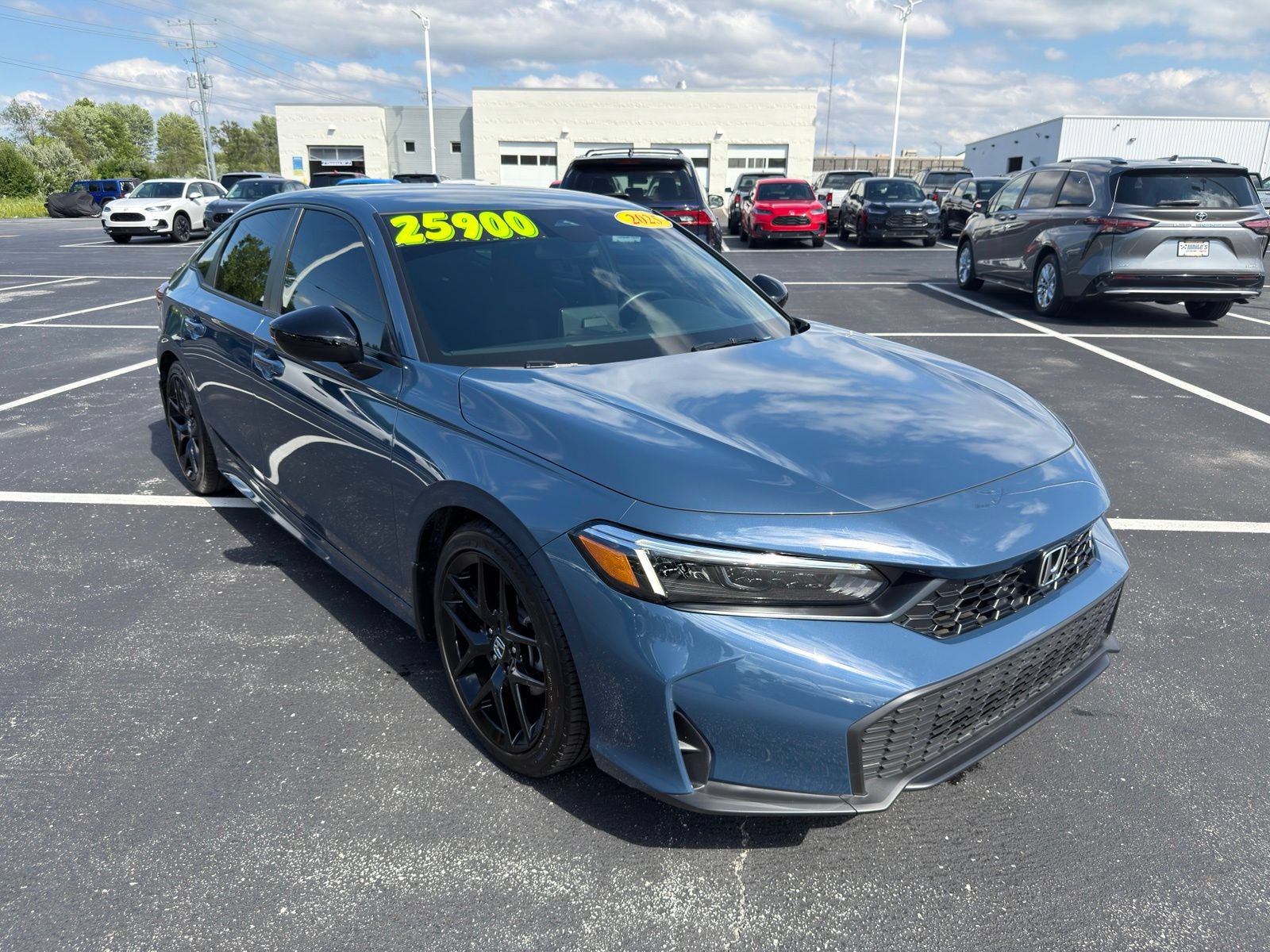 Used 2025 Honda Civic Sport image 7