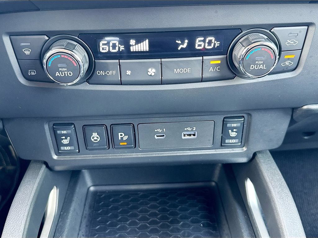 Certified 2024 Nissan Frontier SV w/ SV Convenience Package RWD image 16