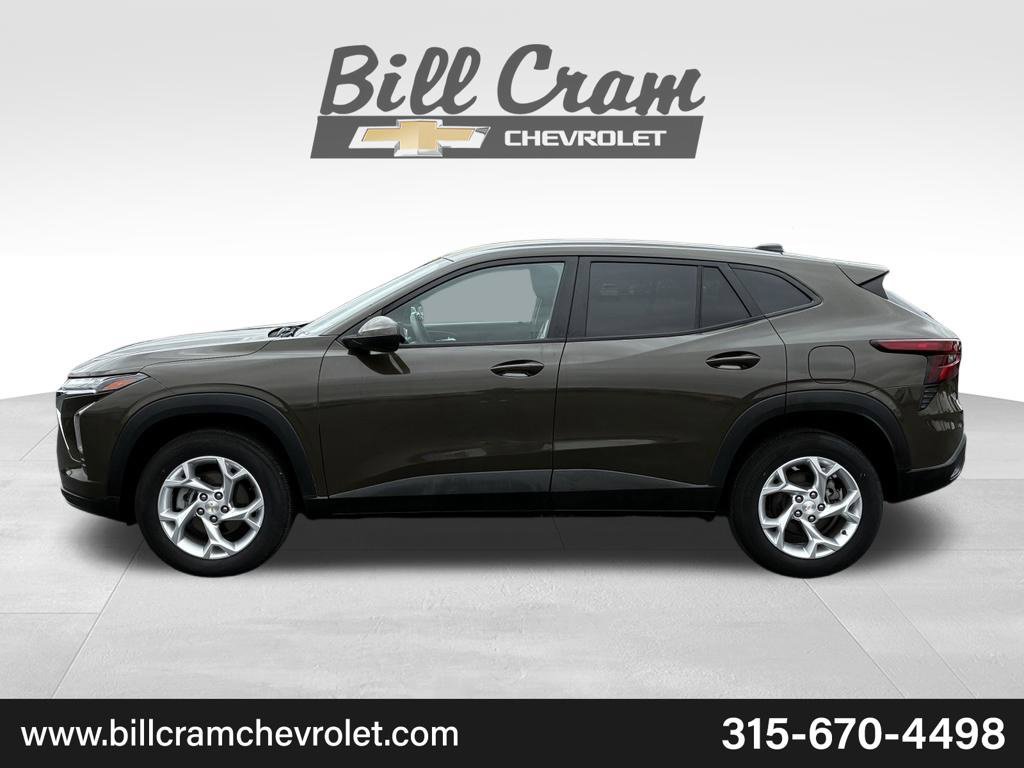 Used 2024 Chevrolet Trax LS w/ LS Convenience Package FWD image 33