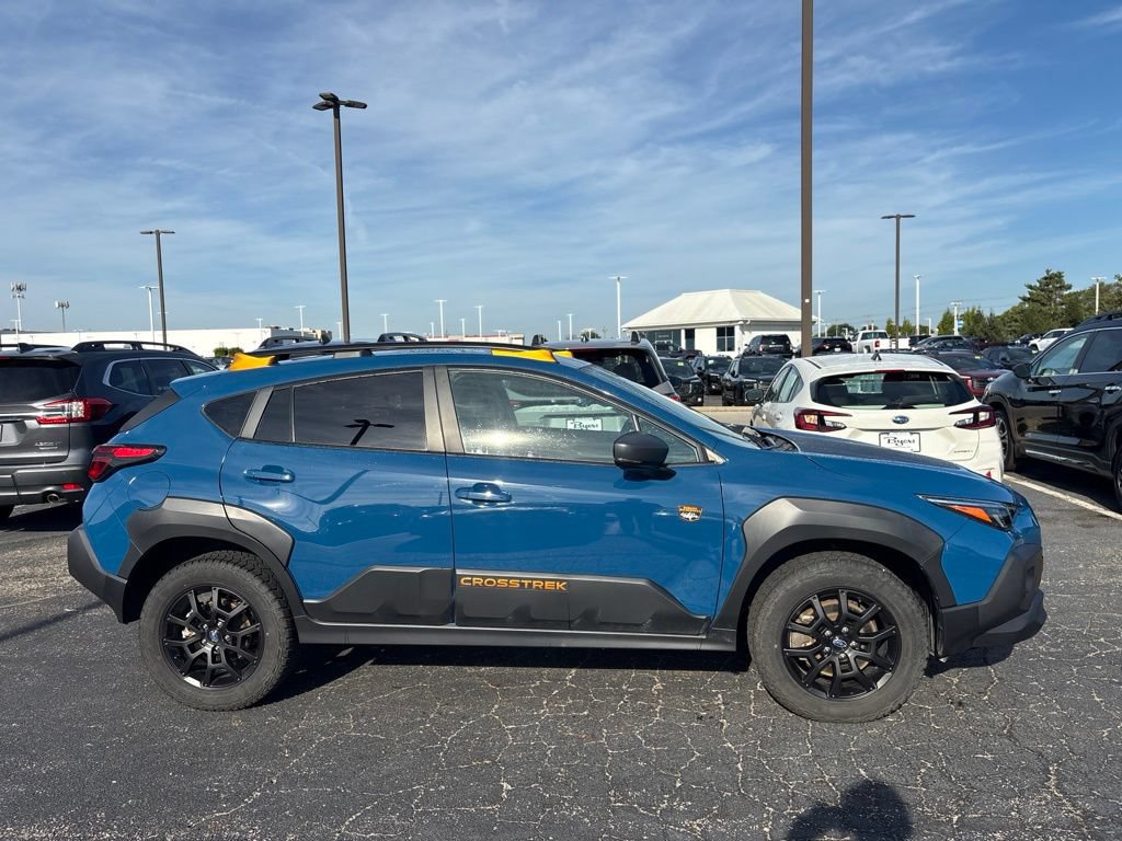 Certified 2025 Subaru Crosstrek 2.5i Wilderness AWD/4WD image 2