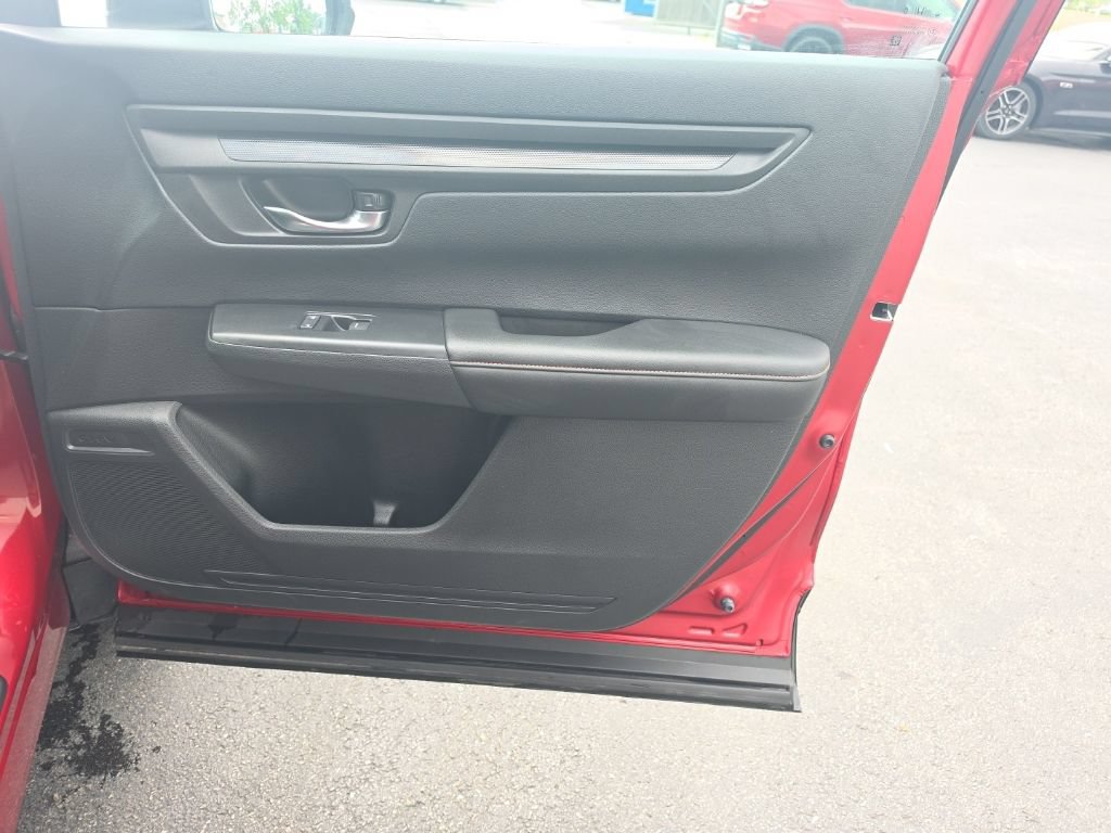 Used 2025 Honda CR-V Sport-L image 33