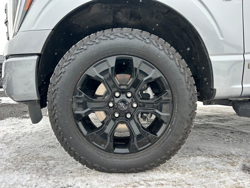 Used 2023 Ford F150 Lariat w/ Equipment Group 502A High image 14