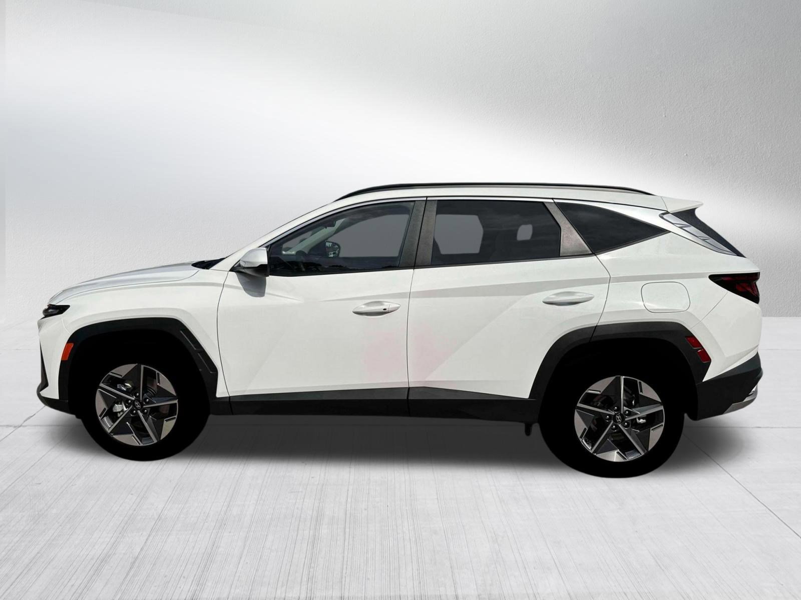 New 2026 Hyundai Tucson SEL image 3