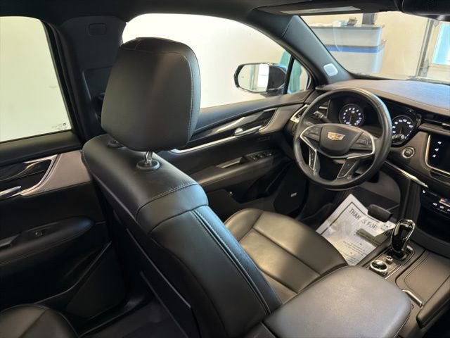 Used 2024 Cadillac XT5 Premium Luxury w/ Technology Package image 33