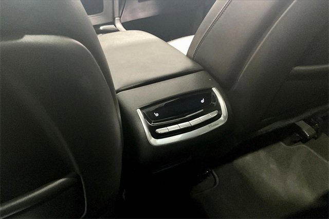 Used 2023 Cadillac XT6 Sport image 10