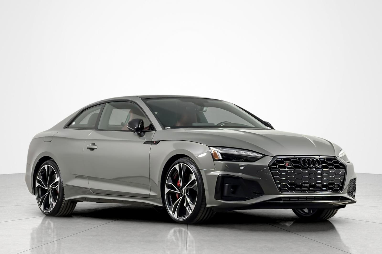 Used 2023 Audi S5 Premium Plus w/ Premium Plus image 7