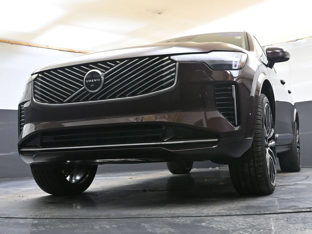 New 2026 Volvo XC90 B6 Plus w/ Protection Package Premier AWD/4WD image 40