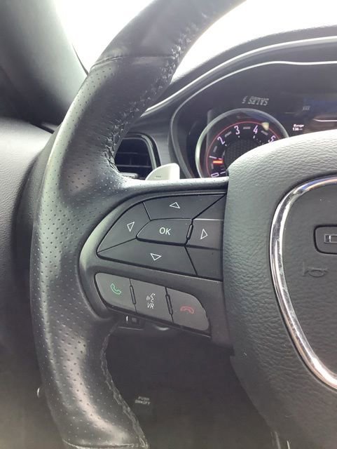 Used 2016 Dodge Challenger R/T Scat Pack RWD image 27