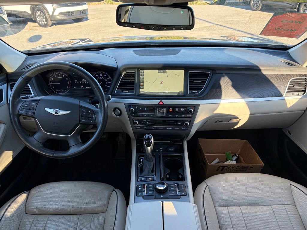 Used 2015 Hyundai Genesis 3.8 w/ Option Group 04 image 26